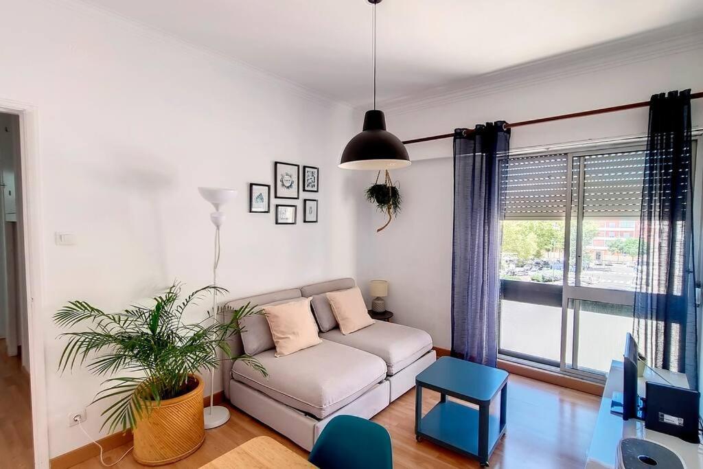 Cozy One Bedroom Apartment Lissabon Buitenkant foto